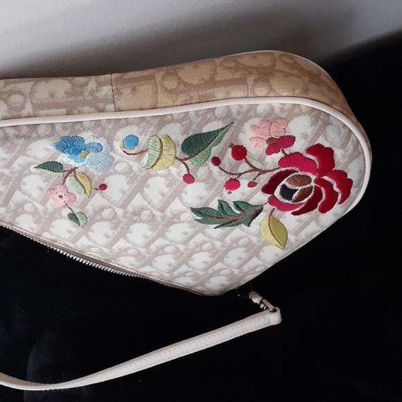 "SOLD" Dior Mini Saddle Bag - Picture 7 of 8